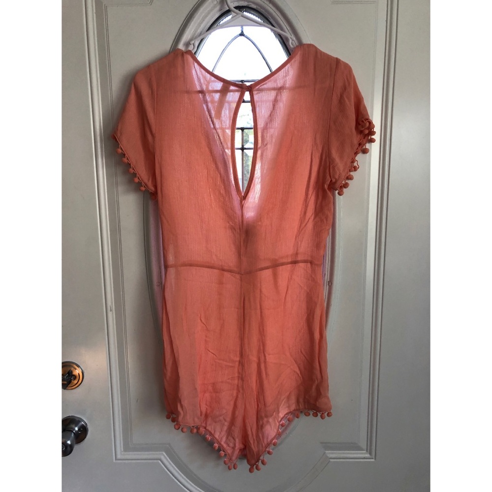 Pink romper - Picture 2 of 2
